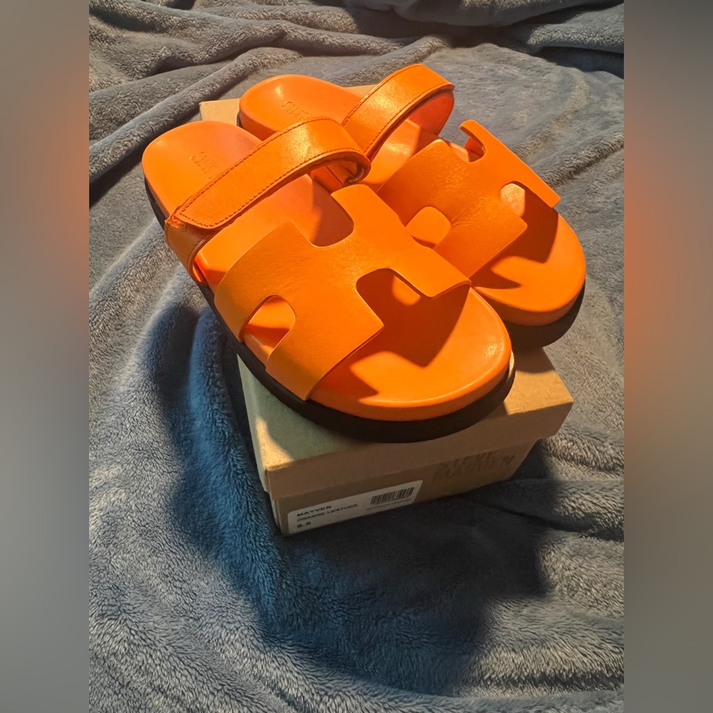 Steve Madden Women's Orange Slide Slippers
